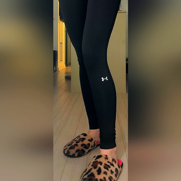 YOGA PANTA - Picture 3 of 4